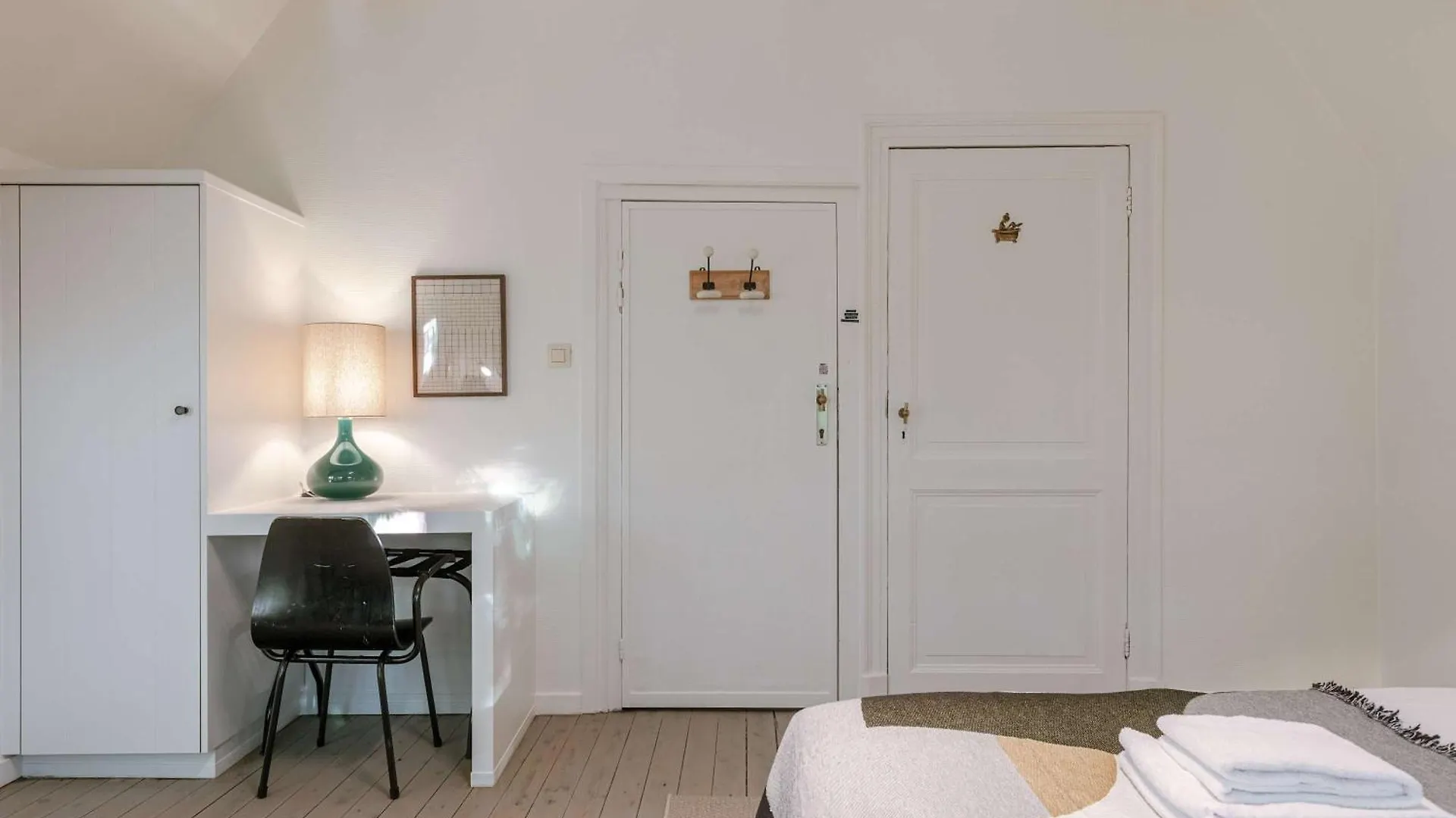 Huswell - Genthof - Room 3 Μπριζ 0*,  Βέλγιο